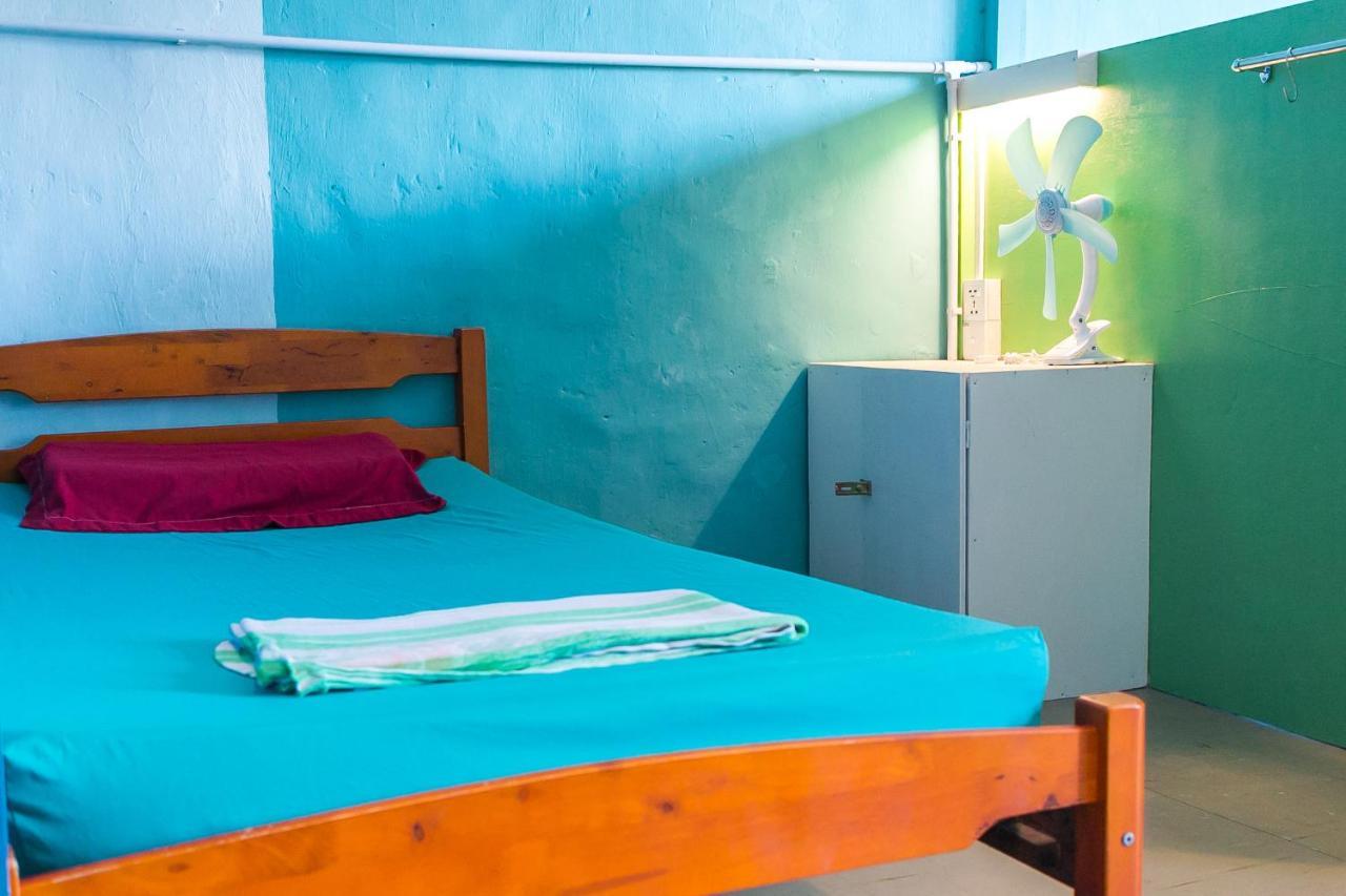 Voyage Guesthouse Малакка Экстерьер фото