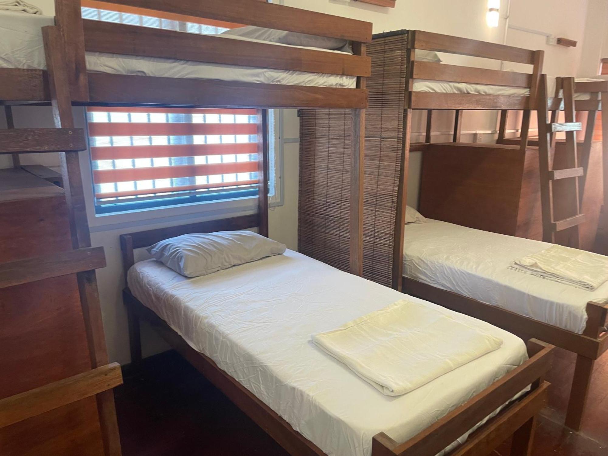 Voyage Guesthouse Малакка Экстерьер фото